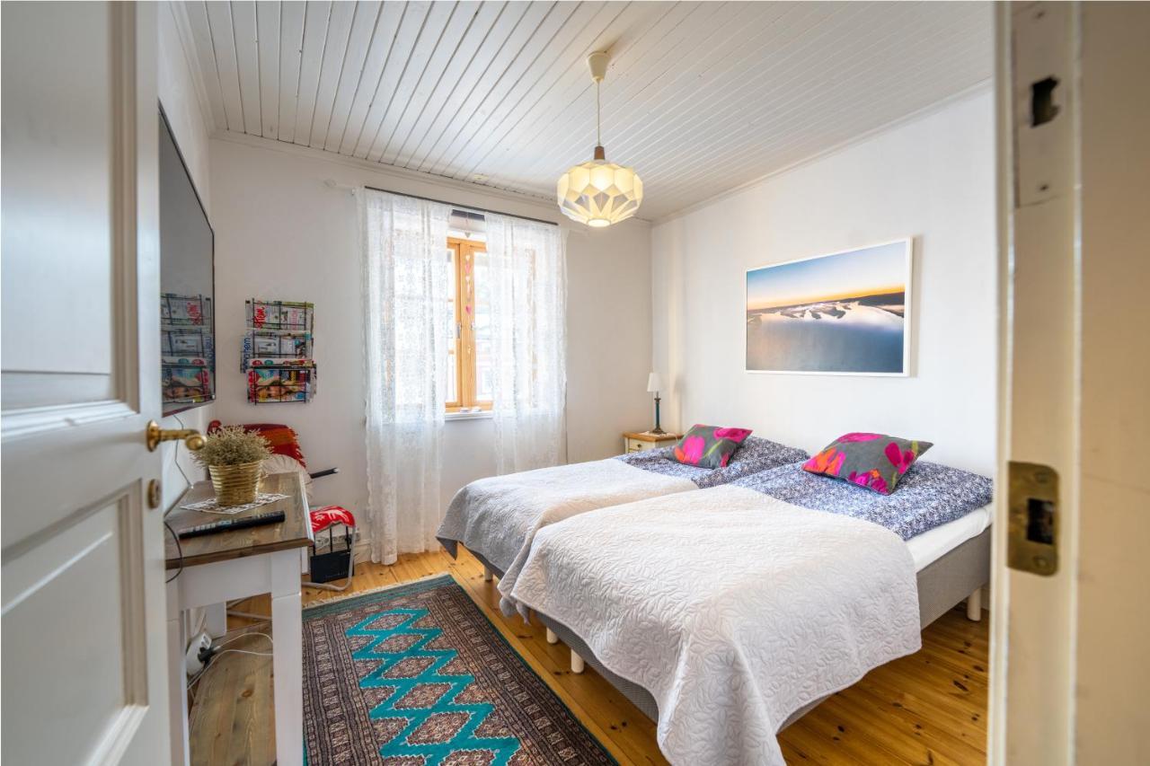 Lulea Village Cabin エクステリア 写真