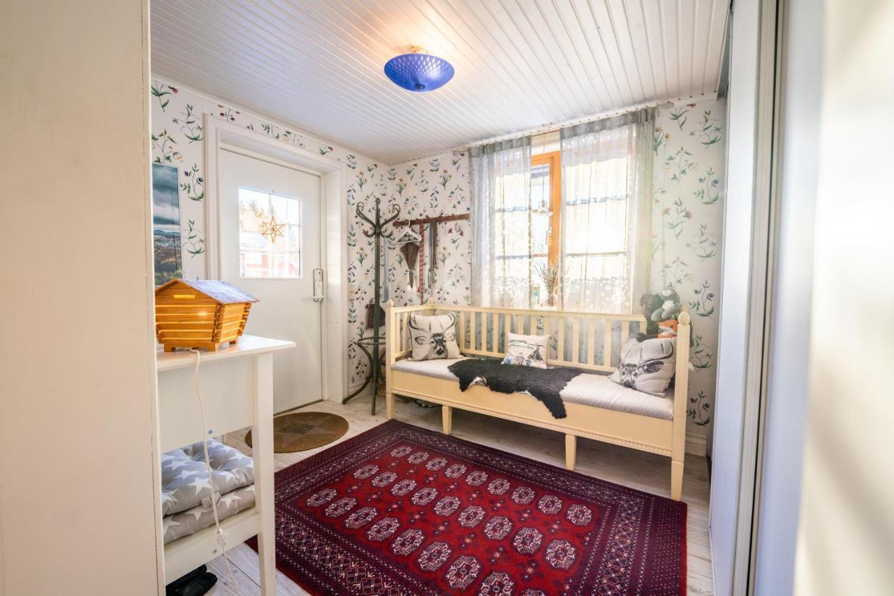 Lulea Village Cabin エクステリア 写真